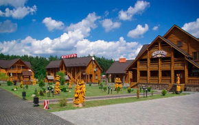 Hotel and restaurant complex Skolmo, Klevan'